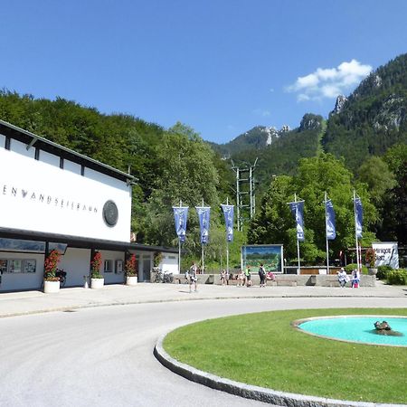 Ferienwohnung Im Burghotel Aschau im Chiemgau Exterior photo