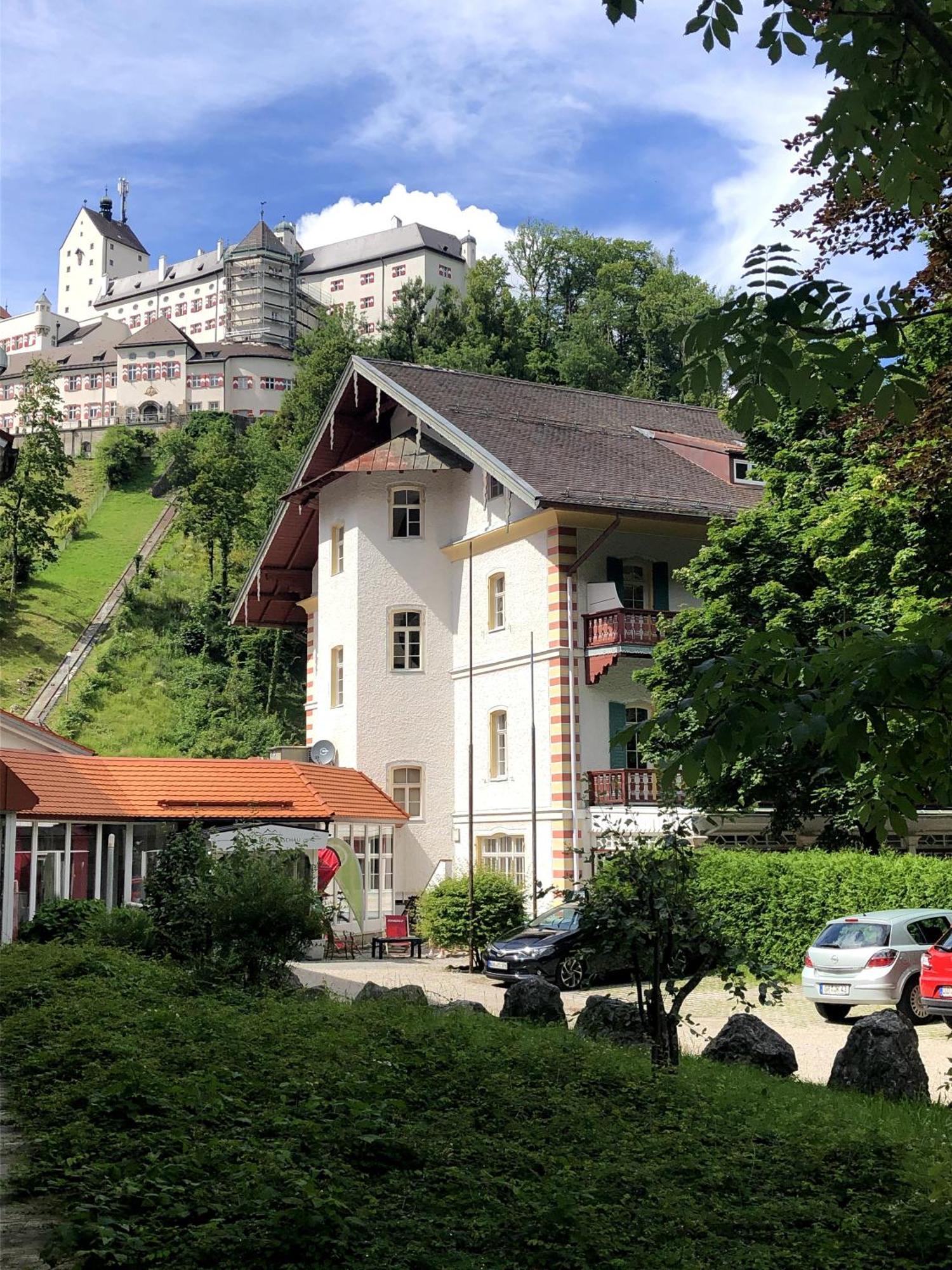 Ferienwohnung Im Burghotel Aschau im Chiemgau Exterior photo